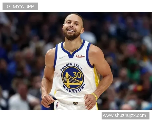 库里谈赛季目标：力争总冠军，绝不满足于亚军